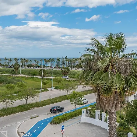 Apartmán Newly Built 3 Bdrm Lavish Penthouse Next To