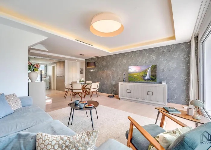 Newly Built 3 Bdrm Lavish Penthouse Next To * Marbella