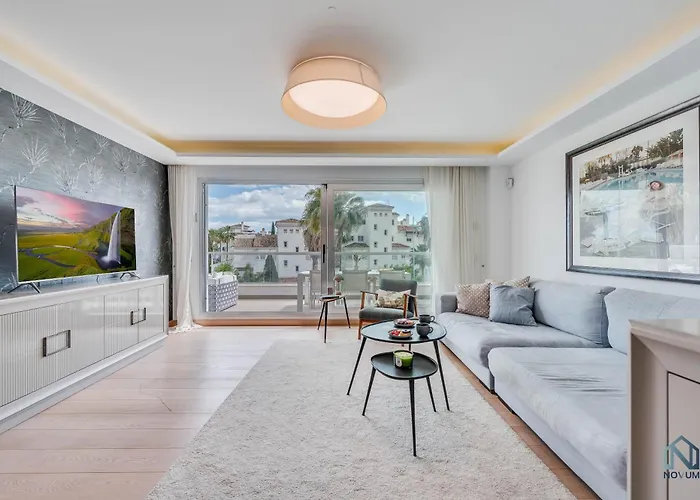 Newly Built 3 Bdrm Lavish Penthouse Next To Appartement *