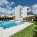 Newly Built 3 Bdrm Lavish Penthouse Next To Marbella