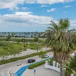 Apartamento Newly Built 3 Bdrm Lavish Penthouse Next To