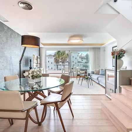 Newly Built 3 Bdrm Lavish Penthouse Next To Apartman *