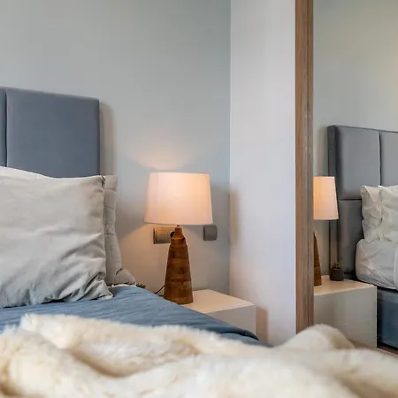 Apartman Newly Built 3 Bdrm Lavish Penthouse Next To *