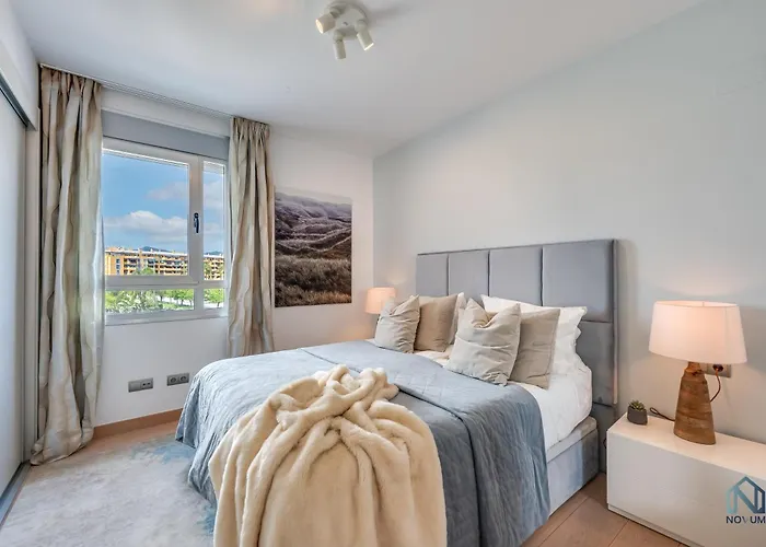 Apartament Newly Built 3 Bdrm Lavish Penthouse Next To